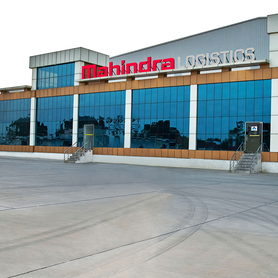 Mahindra & Mahindra - Wikipedia